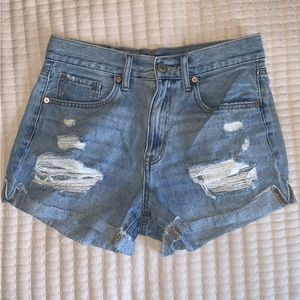 Aero Women’s Mom Shorts